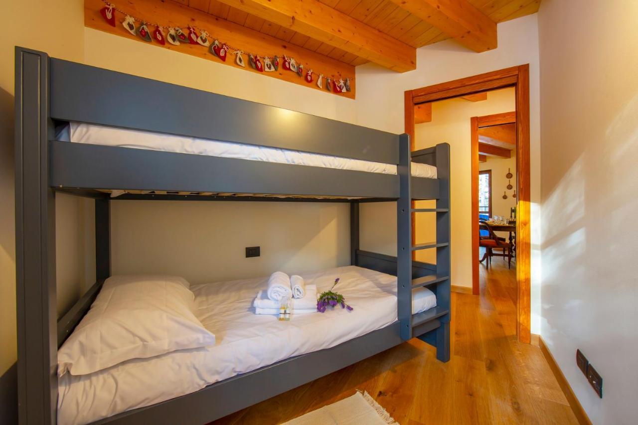 Wildhomes Wild Wolf Lodge Courmayeur Exterior foto