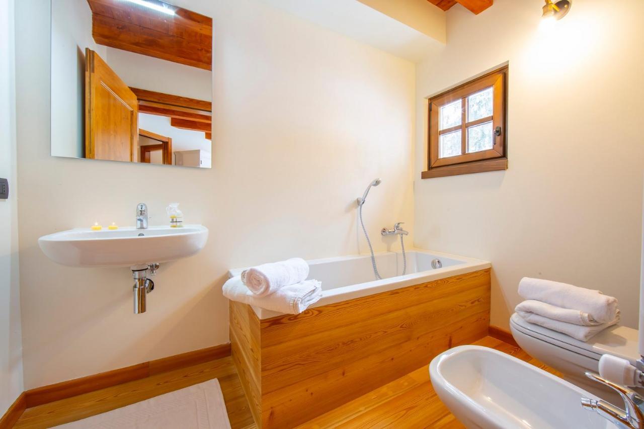 Wildhomes Wild Wolf Lodge Courmayeur Exterior foto
