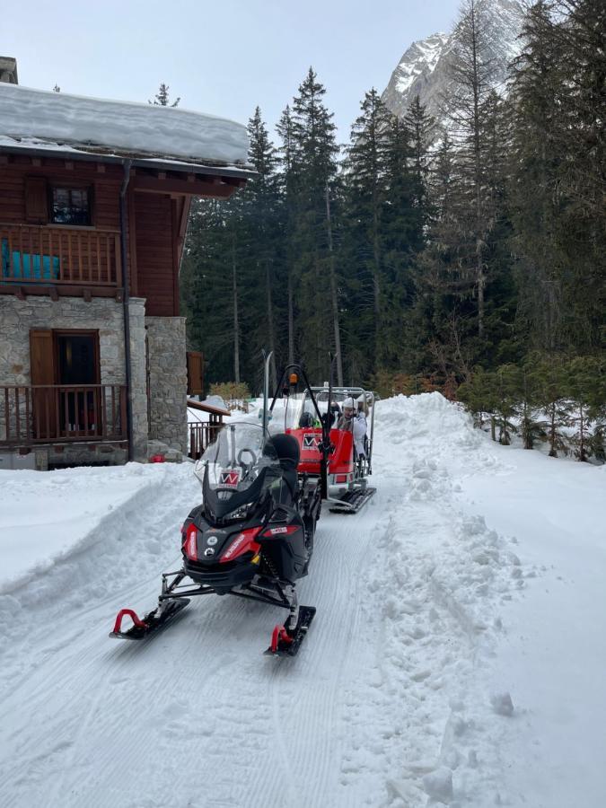 Wildhomes Wild Wolf Lodge Courmayeur Exterior foto